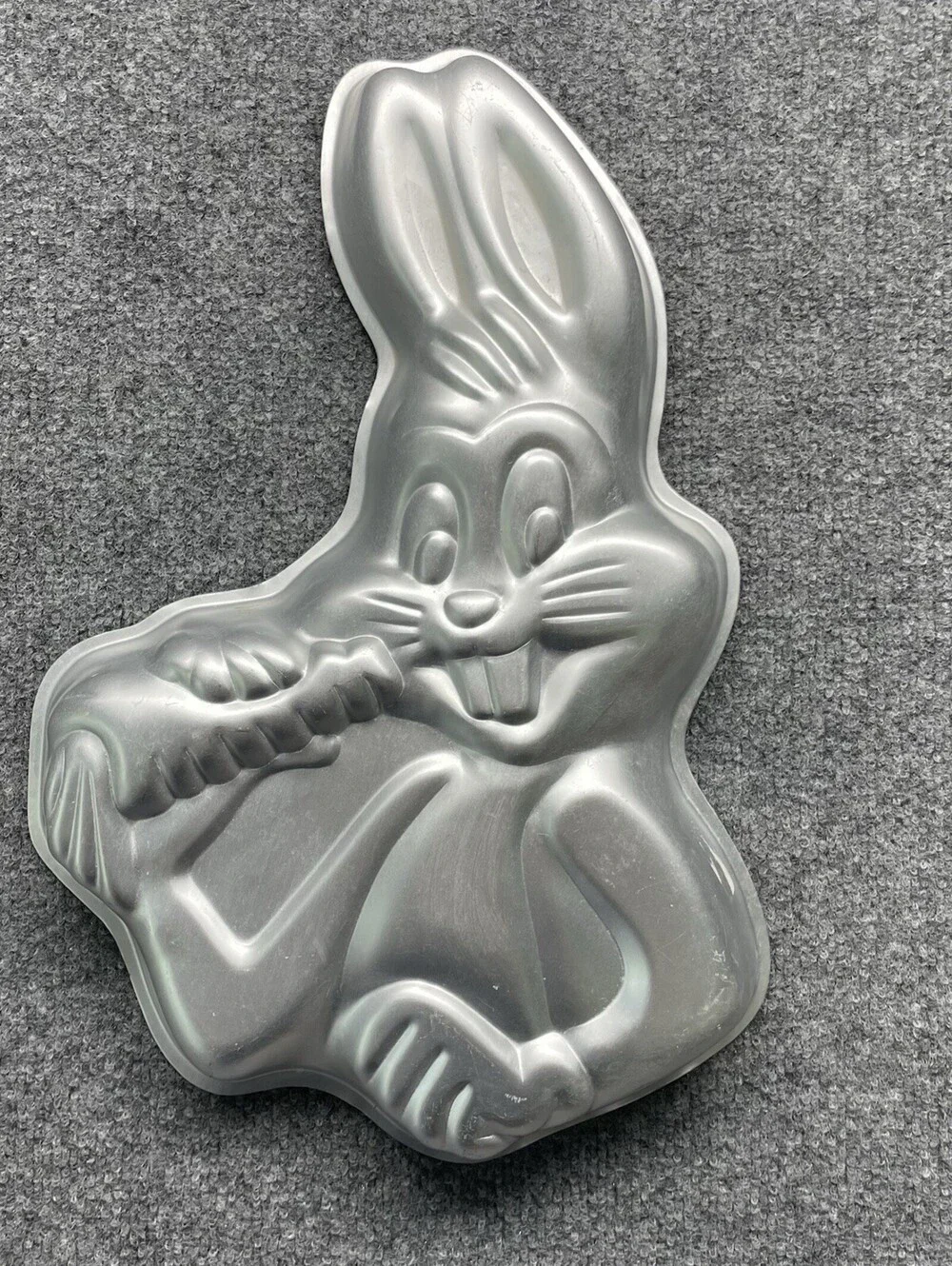Vintage 1978 Bugs Bunny Wilton Cake Mold Baking Pan Looney Tunes Warner Bros